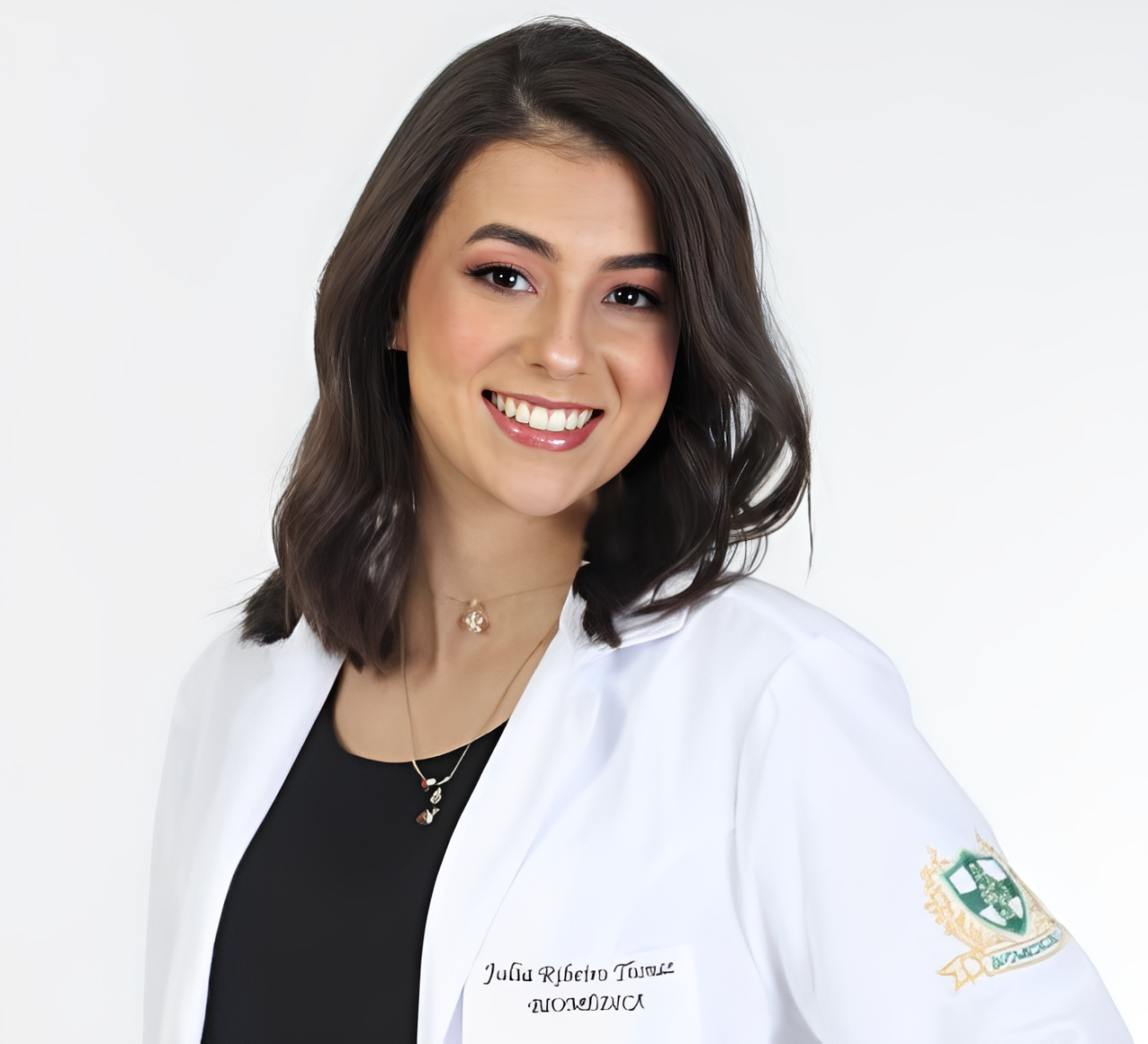 Dra. Júlia Ribeiro Thomaz